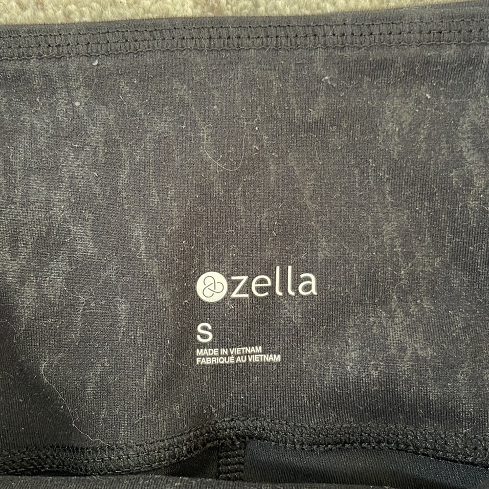 Zella - Picture 3 of 4